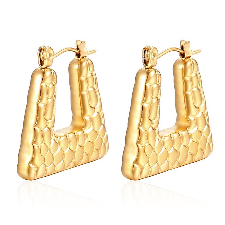 French Retro Triangular Stainless Steel Earrings Niche Design High Sense Personalized Women's 18K Gold Plated Earrings