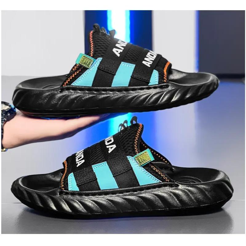 Fashion Summer Men Slippers Camouflage Design Sandals Casual Outdoor Couple EVA Slides Beach Sandals Garden Shoes Comfortable Slippers