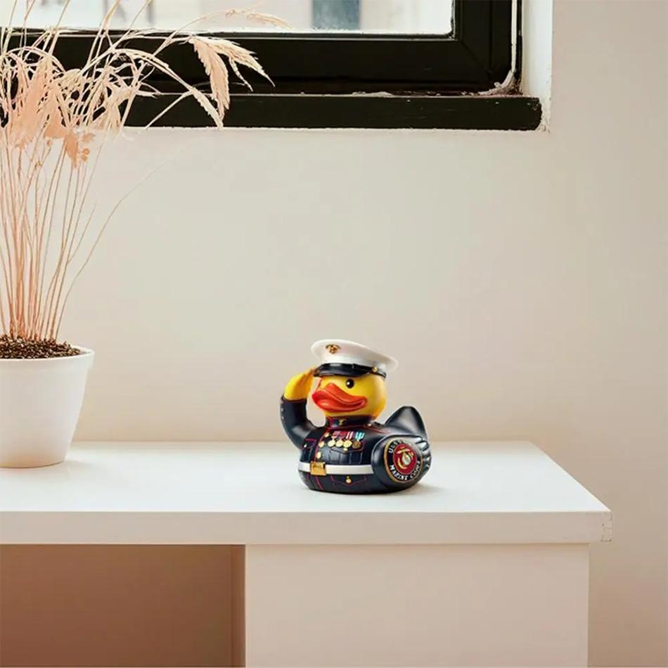 Duck Creative Home Decoration Resin Duck Statue Room Desktop Home Decorative Ornamnet Elegant ArtiCraft