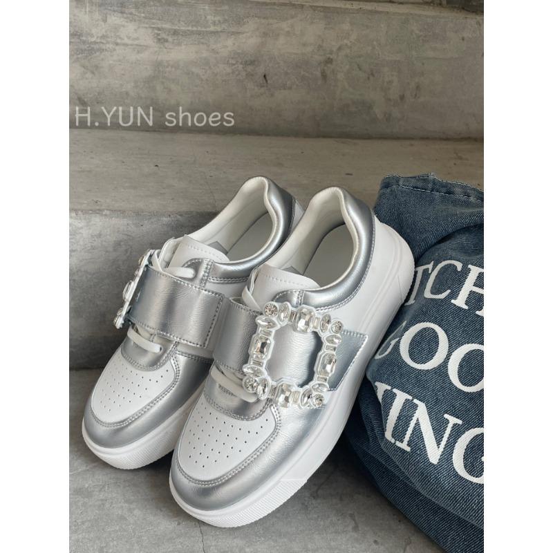 

Premium thick-soled white shoes women s versatile niche original trendy sports and leisure board shoes 39 срібний