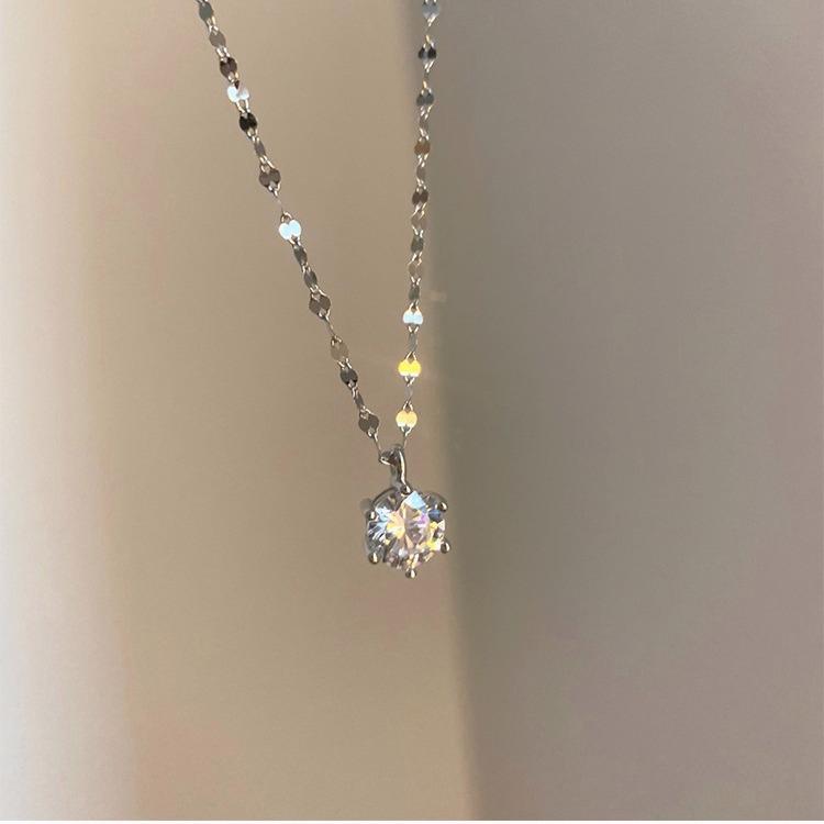 

Ожерелье с блестящей подвеской, простое маленькое свежее ожерелье со стразами золотого/серебряного цвета, женские аксессуары