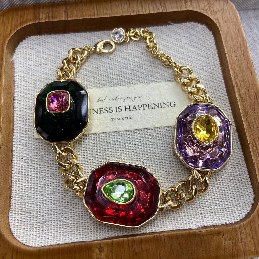 Fashion Crystal Premium Necklace Women'S Light Luxury Bracelet Color Dopamine Earrings Set Accessories