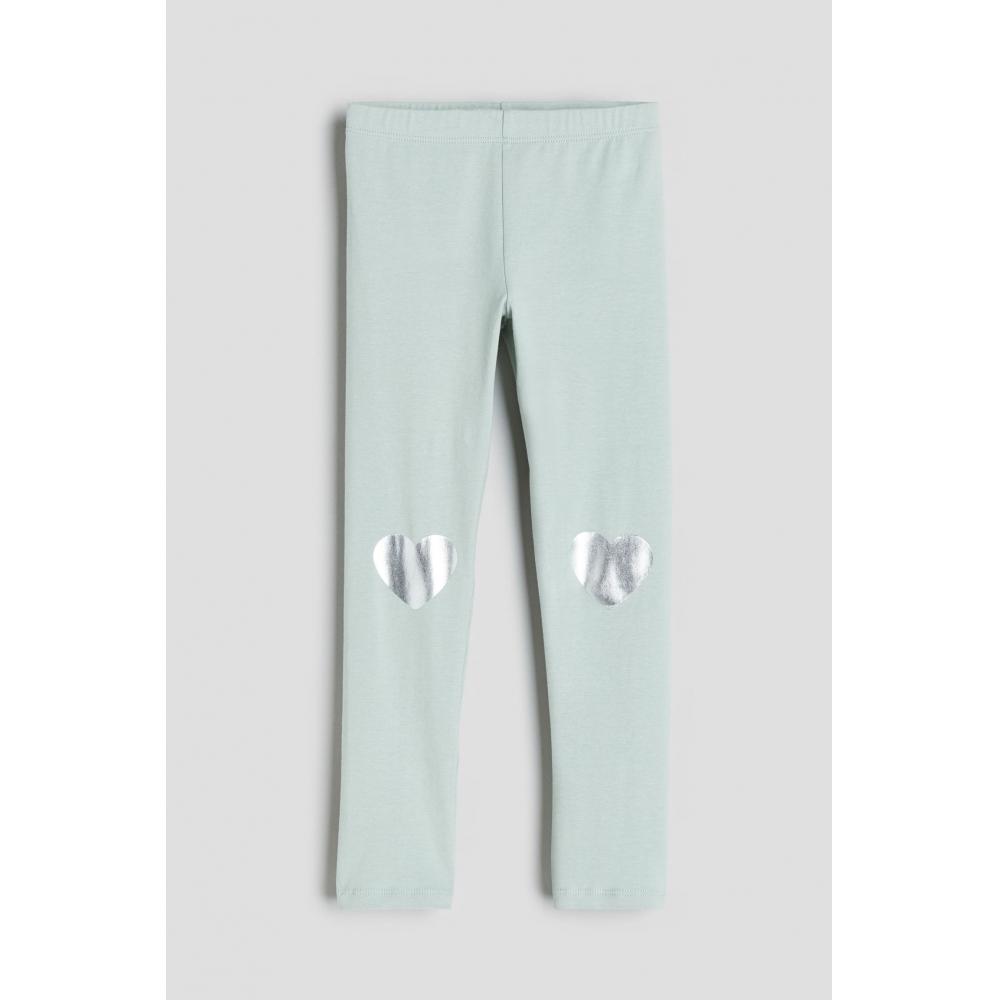 

Леггинсы HM светло-зеленого цвета с сердцем