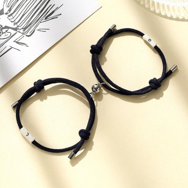 2pcs/ Set Sun Moon Charm Paired Bracelets Adjustable Magnet Bracelet for Couples Red Rope Bracelets Valentine's Day Gifts