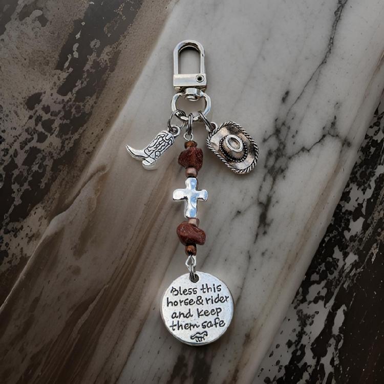 Multipurpose Horseshoe Keyring Alloy Keychain Sign of Protective Polished Finish Suitable for All Ages Daily Use