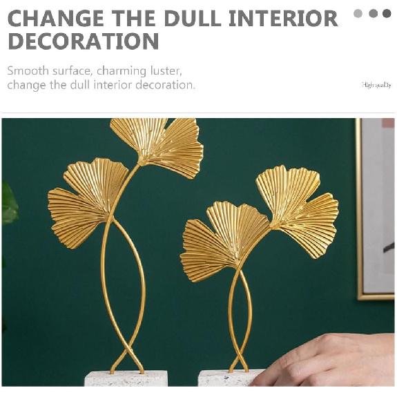 Cabilock 2Pcs Golden Gingko Leaf Statue Gold Leaf Metal Sculpture Metal Iron Leaf Sculpture Figurine Table Home Decoration with Wood Base for Bedroom