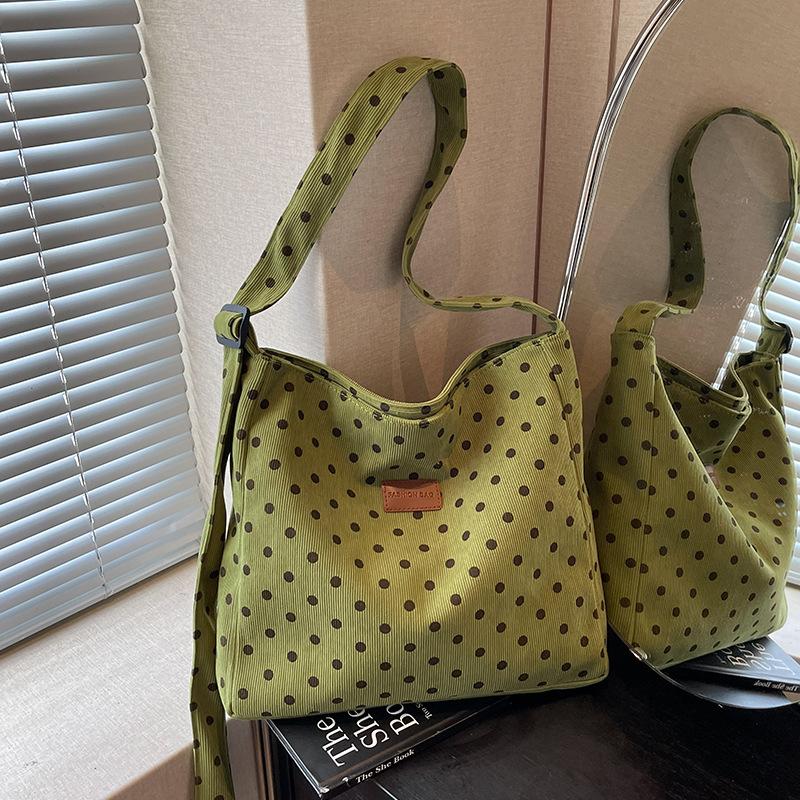 Large-capacity Dotted Bag Fashionable Shoulder Bag for College Students' Use As A Schoolbag or Shopping Bag