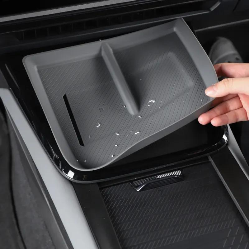 For Lynk & Co 08 Wireless Charging Pad All-inclusive Central Control Water Cup Non-slip Pad Storage Box Accessories Decoration