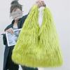 Luxuriöse Flauschige Plüsch Damen Umhängetasche Weiche Kunstpelz Taschen für Damen Übergröße Handtasche Winter Puffy Hobo Designer Shopper Tragetasche
