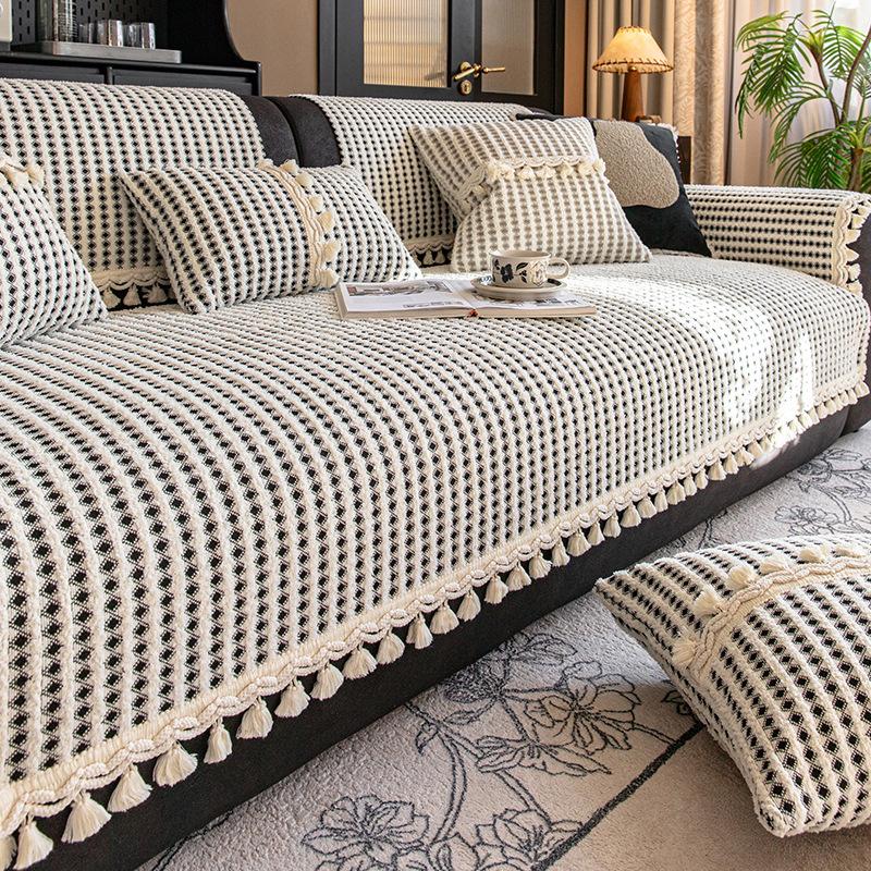 2026 New Half-edge Velvet Sofa Cushion, Universal In All Seasons, Modern Simplicity, Advanced Sense, Non-slip Sofa Cover Cloth Pad Wholesale