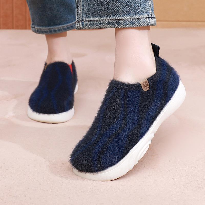 

Shoes women s 2025 new one-pedal casual single shoes are not tired, comfortable, flat-bottomed, light and non-slip, round-headed lazy shoes. 36 чёрный