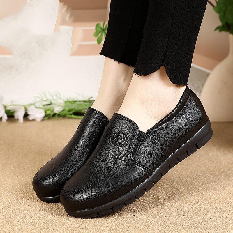 Autumn New Women's Flat-soled Middle-aged Mother Shoes Shallow Mouth Large Size Round Head Single Shoes Professional Work Shoes