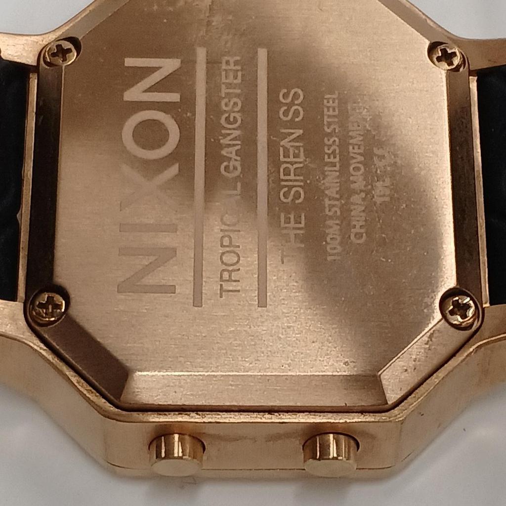Used NIXON THE SIREN SS Quartz