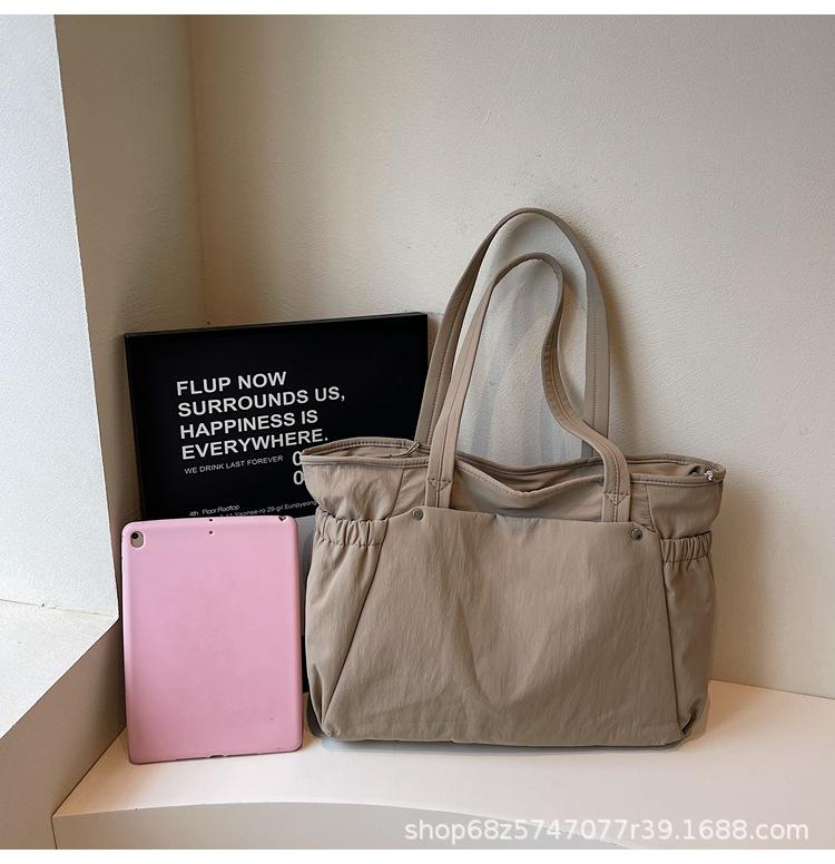 Laptop bag women's new college student handbag large capacity tote bag yoga leisure sports shoulder bag