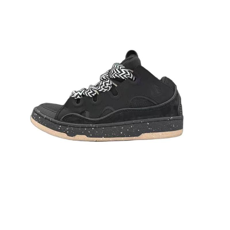 Shoes women's new casual versatile couple skateboard shoes shoes bread breathable and light