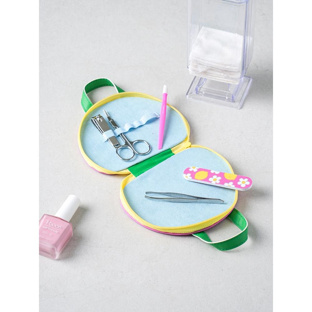 Daiso 5 Piece Handbag Beauty Tool Set