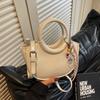 Casual Bag Women's New Versatile Messenger Bag Fashionable Portable Commuter Bag