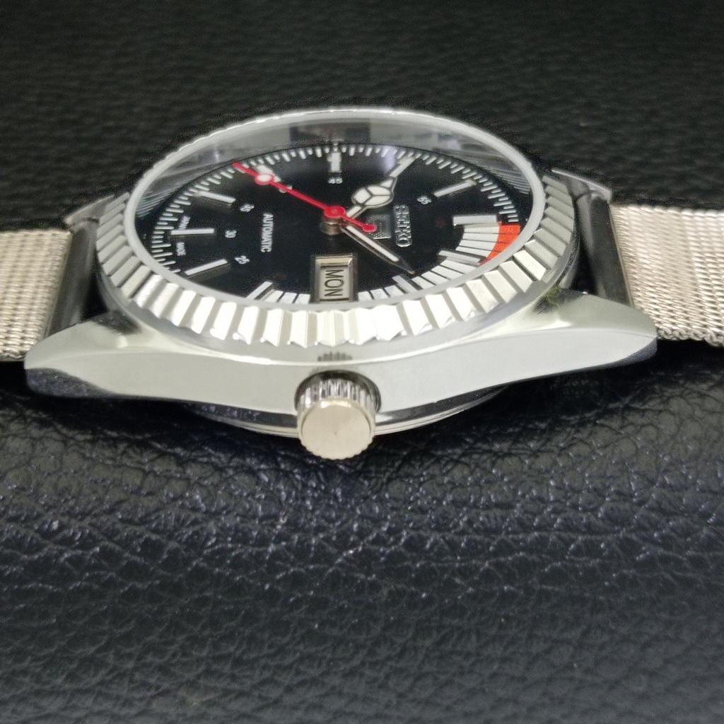 AUTOMATIC VINTAGE REFURBISHED SEIKO 5 6309A JAPAN MENS BLACK WATCH a440678-9 Sk-a440678-1