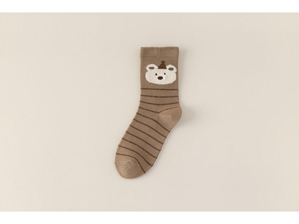 Retro Mid-Calf Women's Socks with Cartoon Bear Embroidery, Perfect for Autumn/Winter College Style