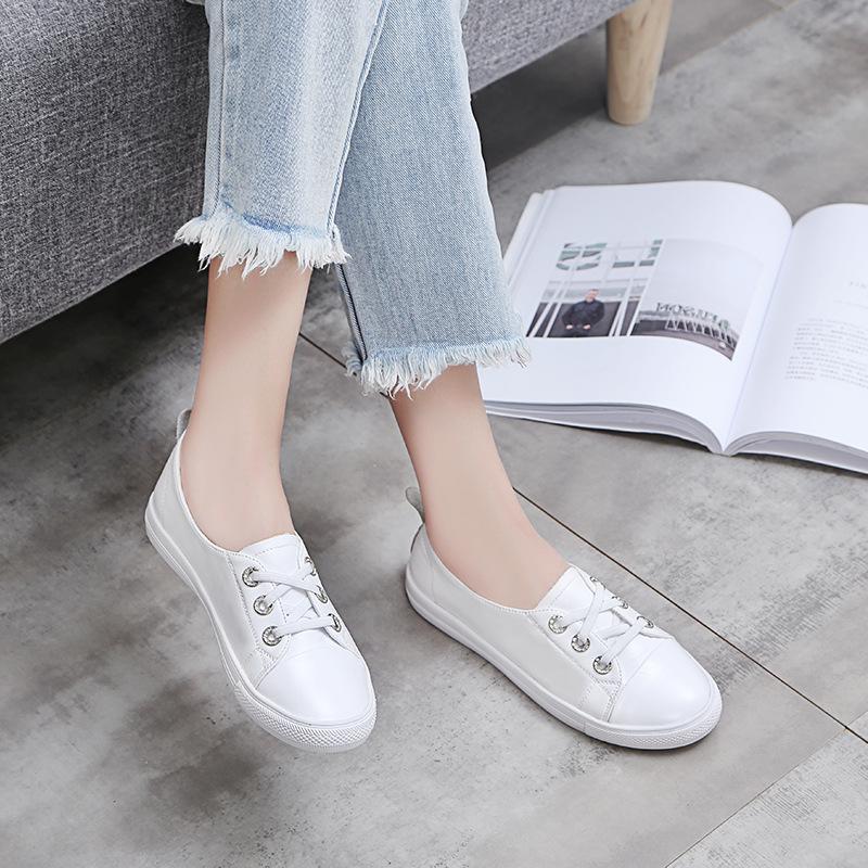2025 Korean Style Women's White Genuine Leather Flat Casual Shoes