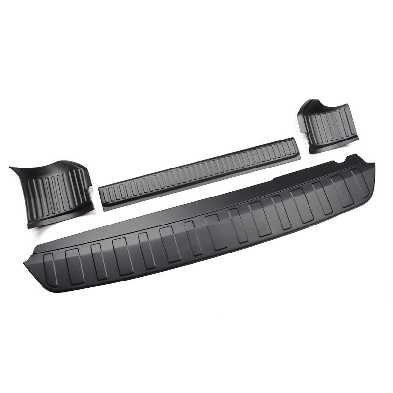 Rear Bumper Trunk Protection Plate for Land Rover Defender (20-25)