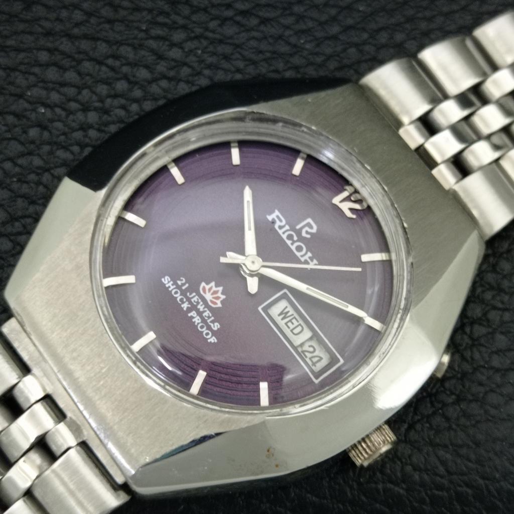 GENUINE VINTAGE RICOH R31 AUTOMATIC JAPAN MENS PURPLE COLOR DIAL WATCH a709228-1