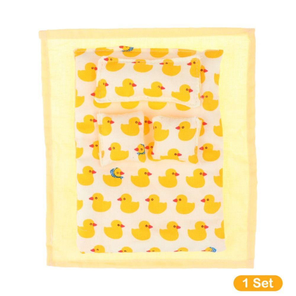 

Миниатюрный кукольный домик, миниатюрная кровать, набор из пяти предметов, 20 см, плюшевое кукольное постельное белье, игрушка для игрового домика жёлтый