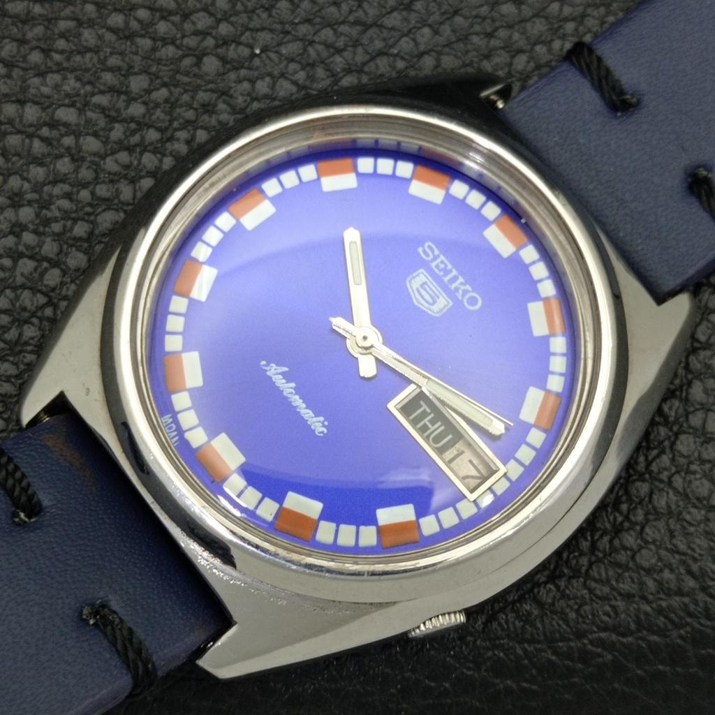 JAPAN 7019A VINTAGE SEIKO 5 AUTOMATIC MENS BLUE COLOR DIAL WATCH a701333-5 R206a-a701333