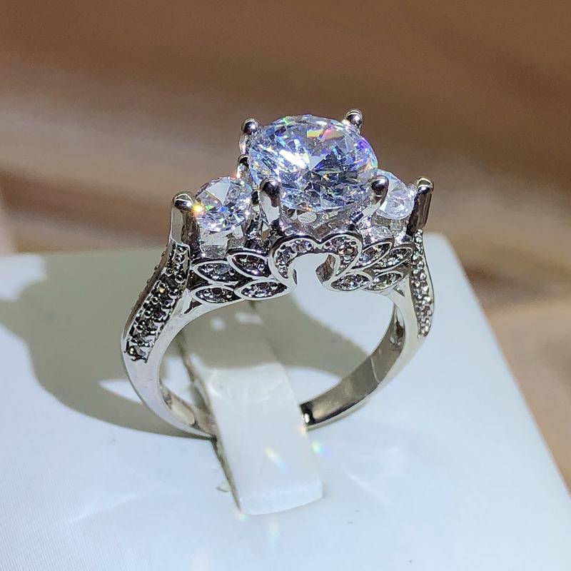 

Новые дизайнерские обручальные кольца с тремя камнями медного цвета, модный стиль, кольца с кубическим цирконием 3 карата, ювелирные изделия 10