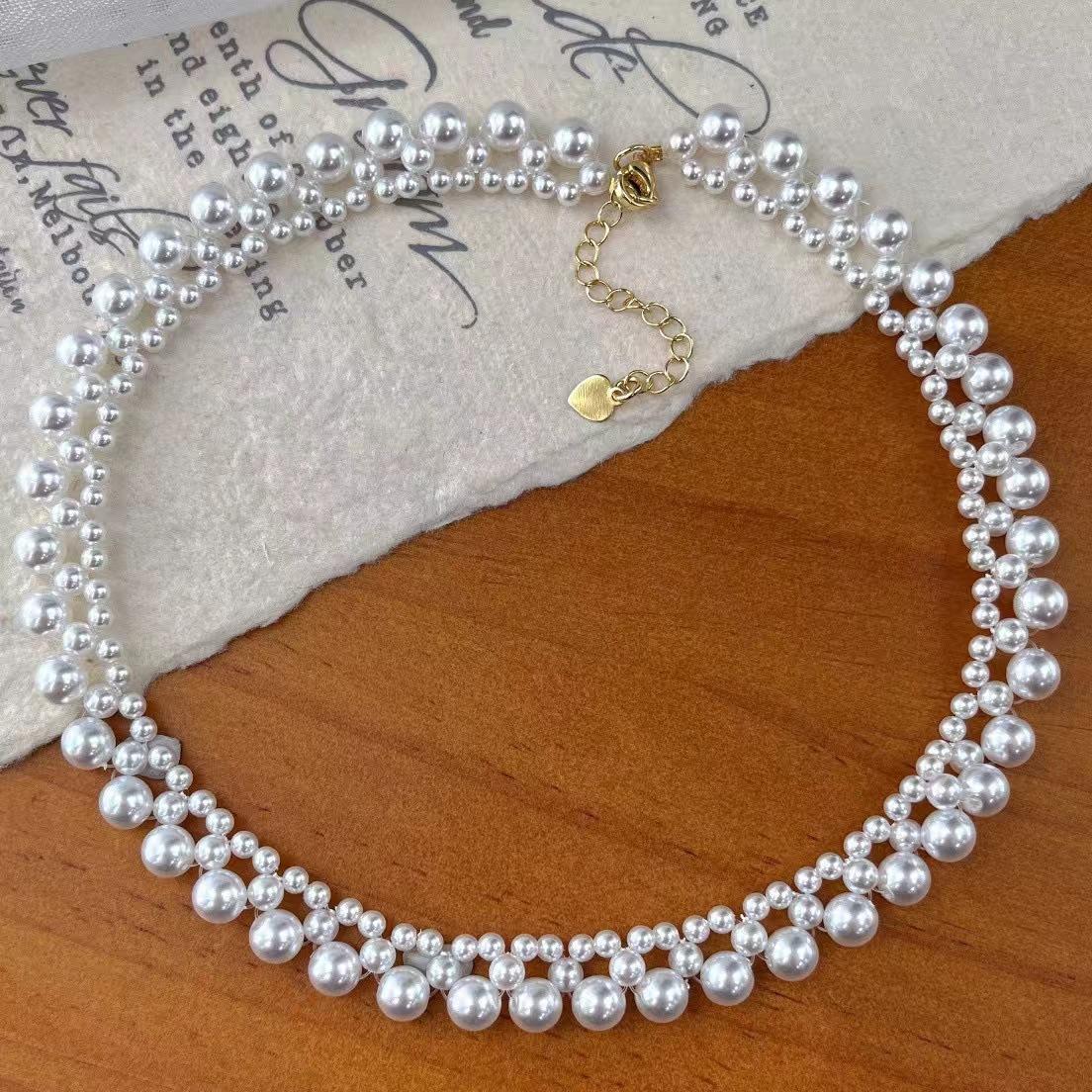 

Retro High-Grade Strong Light Positive Circle Artificial Australian White Pearl Woven Necklace Collarbone Chain Evening Chain