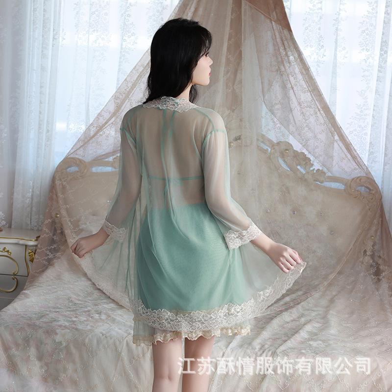 

Douyin popular butterfly pajamas women s lace with chest pads gather pure desire luxury French suspender pajamas outside mesh yarn m (35-47.5kg)