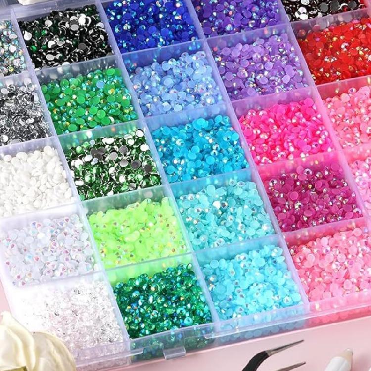 Fashion Art Rhinestones Set With 6 Different Styles Temperature Resistant Flat Back Items For Fabric Projects