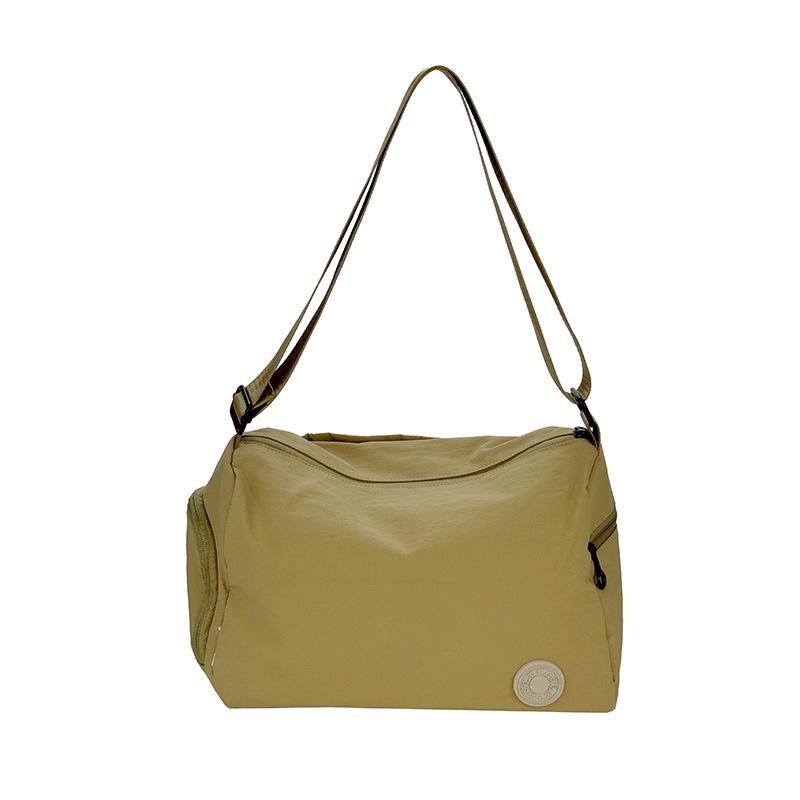 

Весенняя новая нейлоновая сумка большой емкости, сумка-мессенджер для commuters, японская сумка-ведро, студенческая сумка через плечо хаки