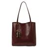 Autumn Retro Niche Underarm Bag Women's 2025 New Trendy Tote Bag Large Capacity Shoulder Bag Fashionable Foreign Bag