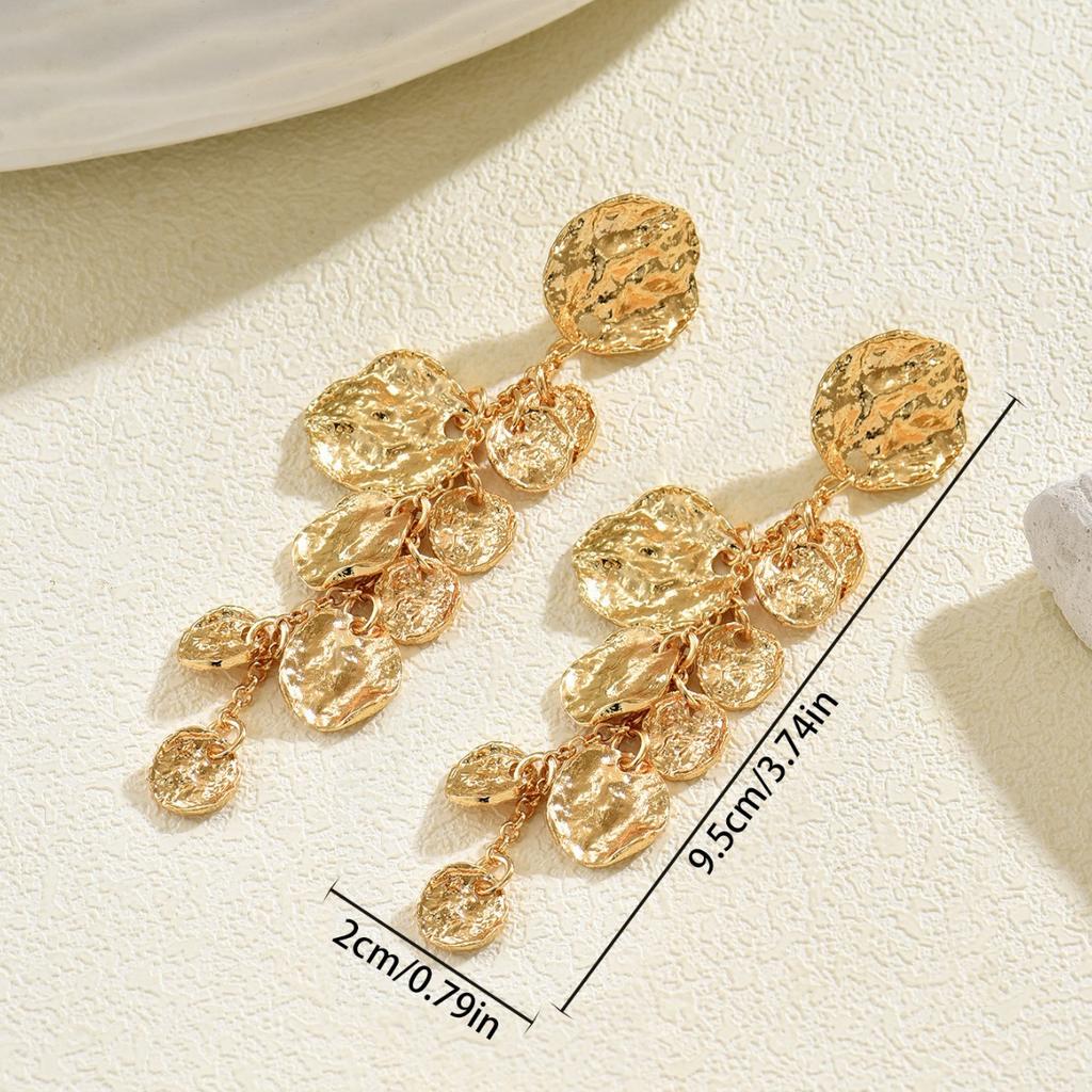 European and American light luxury earrings geometric folds round design pendant metal stud earrings versatile high-end niche earrings
