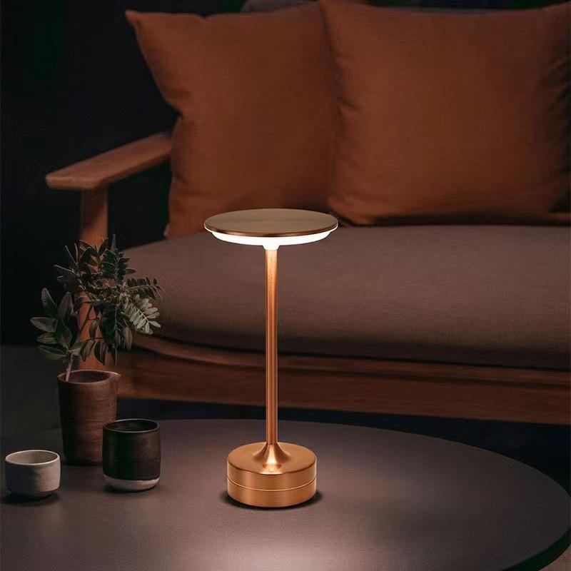 Nordic Atmosphere Creative Outdoor Camping Table and Night Light Lamp