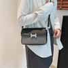 Retro Texture Small Bag Female Casual Handbag Small Square Bag Fashionable Fashionable Commuter Crossbody Bag