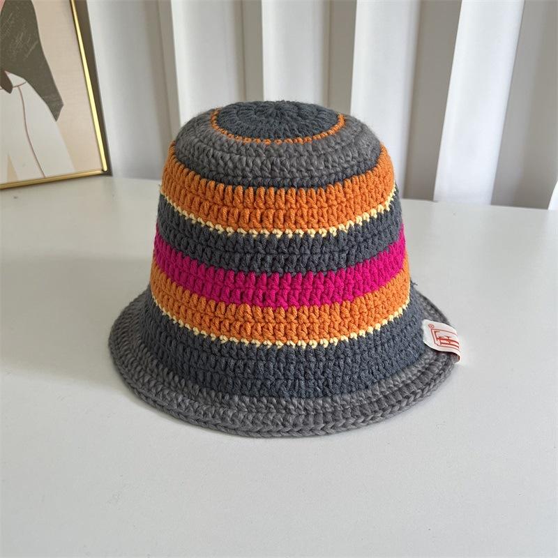 

Niche colored wool hat autumn and winter dopamine handmade knitted basin hat versatile face small bucket hat M（56-58cm）