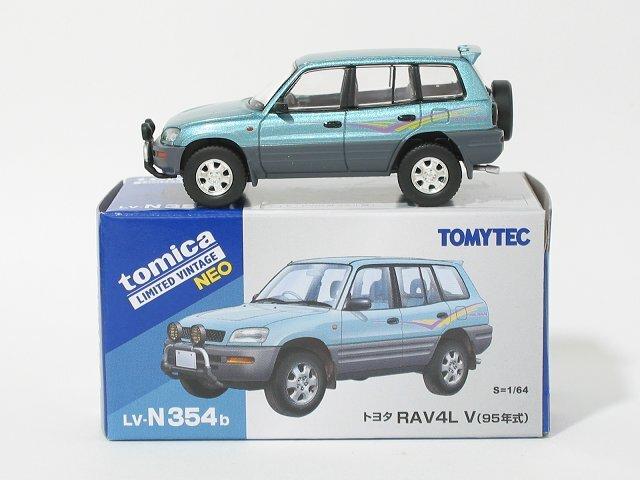 Tomica Toyota RAV4L V 1995 Model Limited Vintage Neo Tomytec (Light Blue/Gray) LV-N354b [1/64] [Time]