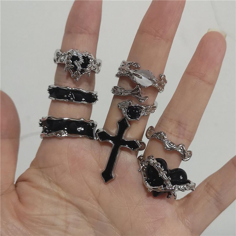 Punk Harajuku Goth Thorns Black Silver Color Irregular Heart Cross Open Ring For Women Men Lover Vintage 90s  Jewely