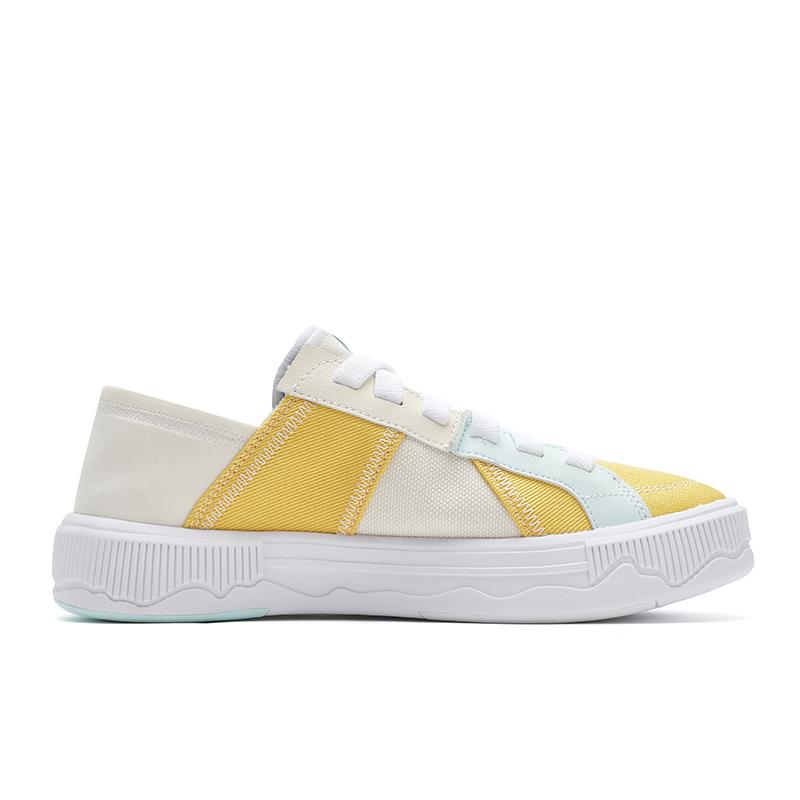 Fila Fusion Pop 3 Casual Comfortable Durable Low-Top Lifestyle Shoes Women Sneakers Off-White T12W422221FWB