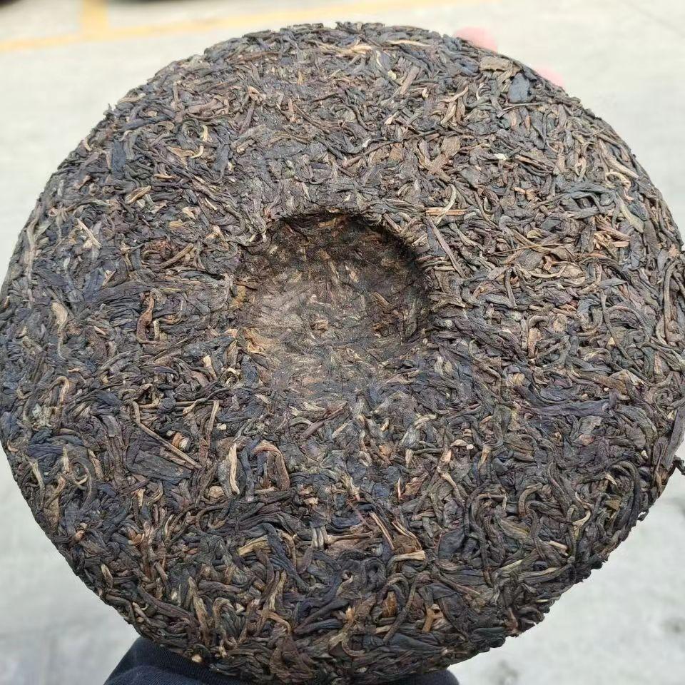 357g Yunnan Rå Puerh Te 2011 Qizi Lagret Pu'er Rå Tekake Gammelt Tre Pu-erh Te