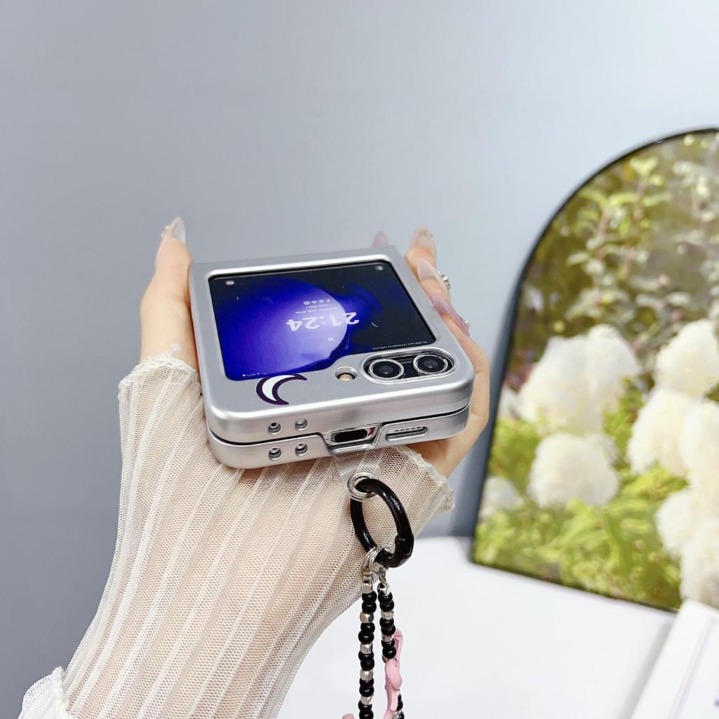 Electroplated Protective Case for Samsung Galaxy Z Flip7/6/5 - Compatible with Japanese & Korean Cartoons
