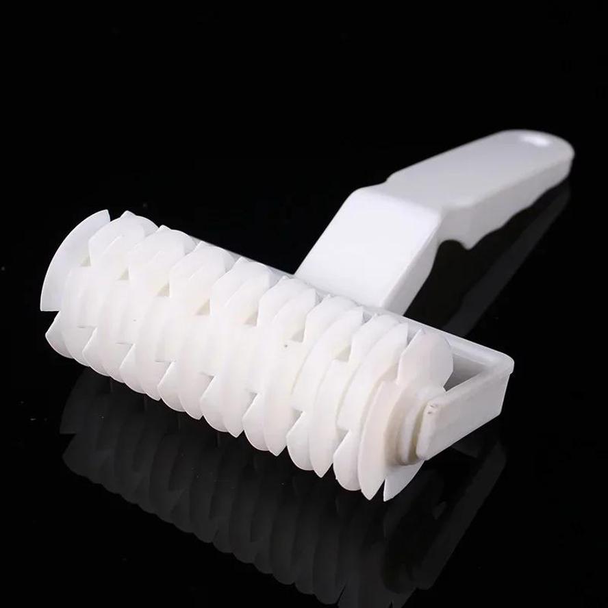 1 Piece Baking Plastic Rolling Knife Pie Pizza Knife Pastry Embossing Dough Rolling Craft Home Kitchen Baking Tools