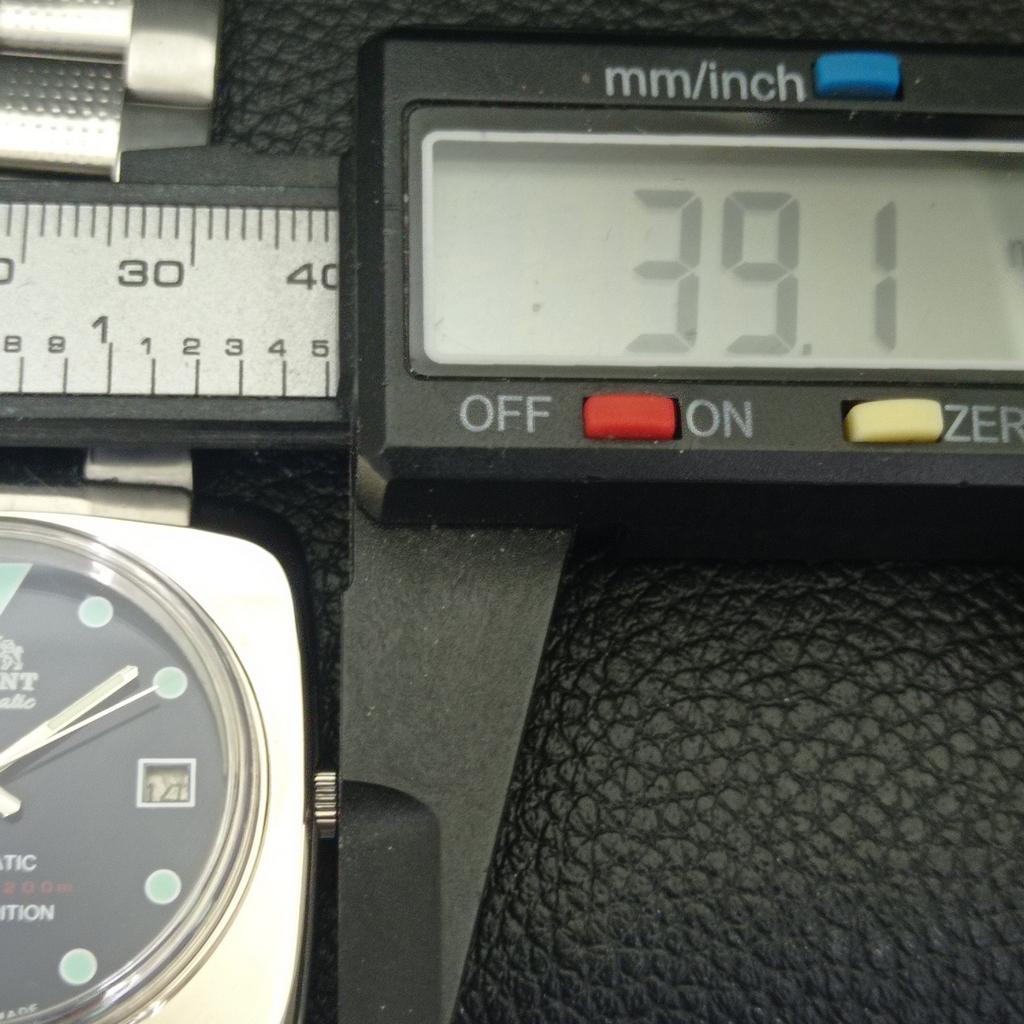 USED AUTOMATIC 46941 VINTAGE ORIENT JAPAN MENS BLUE COLOR DIAL WATCH A702232-5 R123-a702232