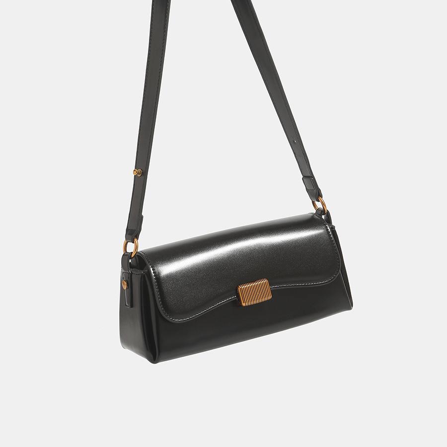 Fashi PU Leather Shoulder Underarm Bags for Women Solid Color Armpit Flip Handbag Female Small Square Bag Daily Shopper Bags