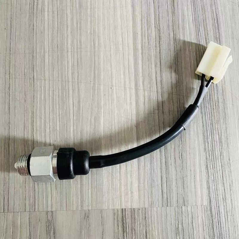 Brake Lamp Switch Reverse Lamp Switch for Hafei minz minyi Zhongyi Luzun