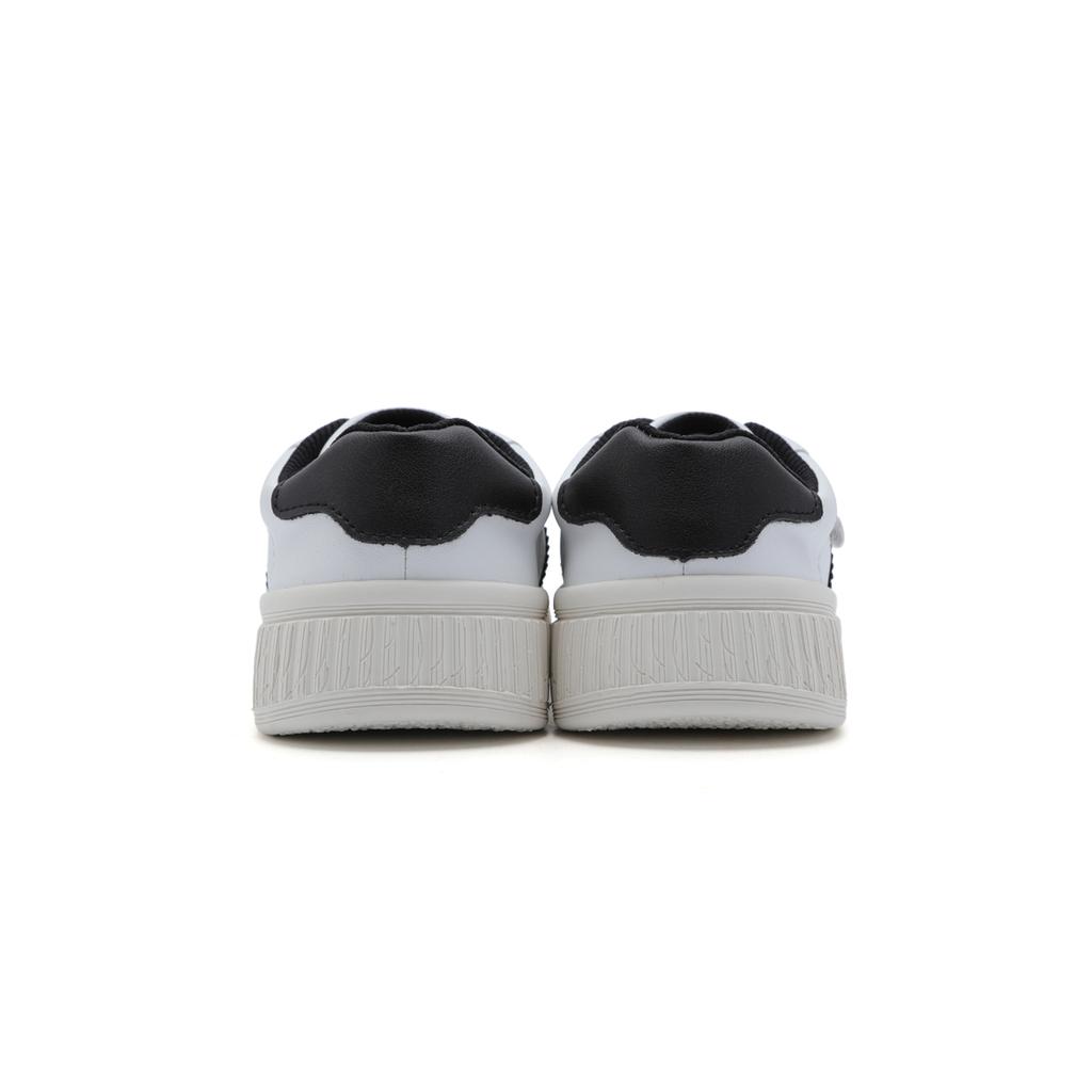 Simple and comfortable white shoes for boys, girls, middle and young children, board shoes