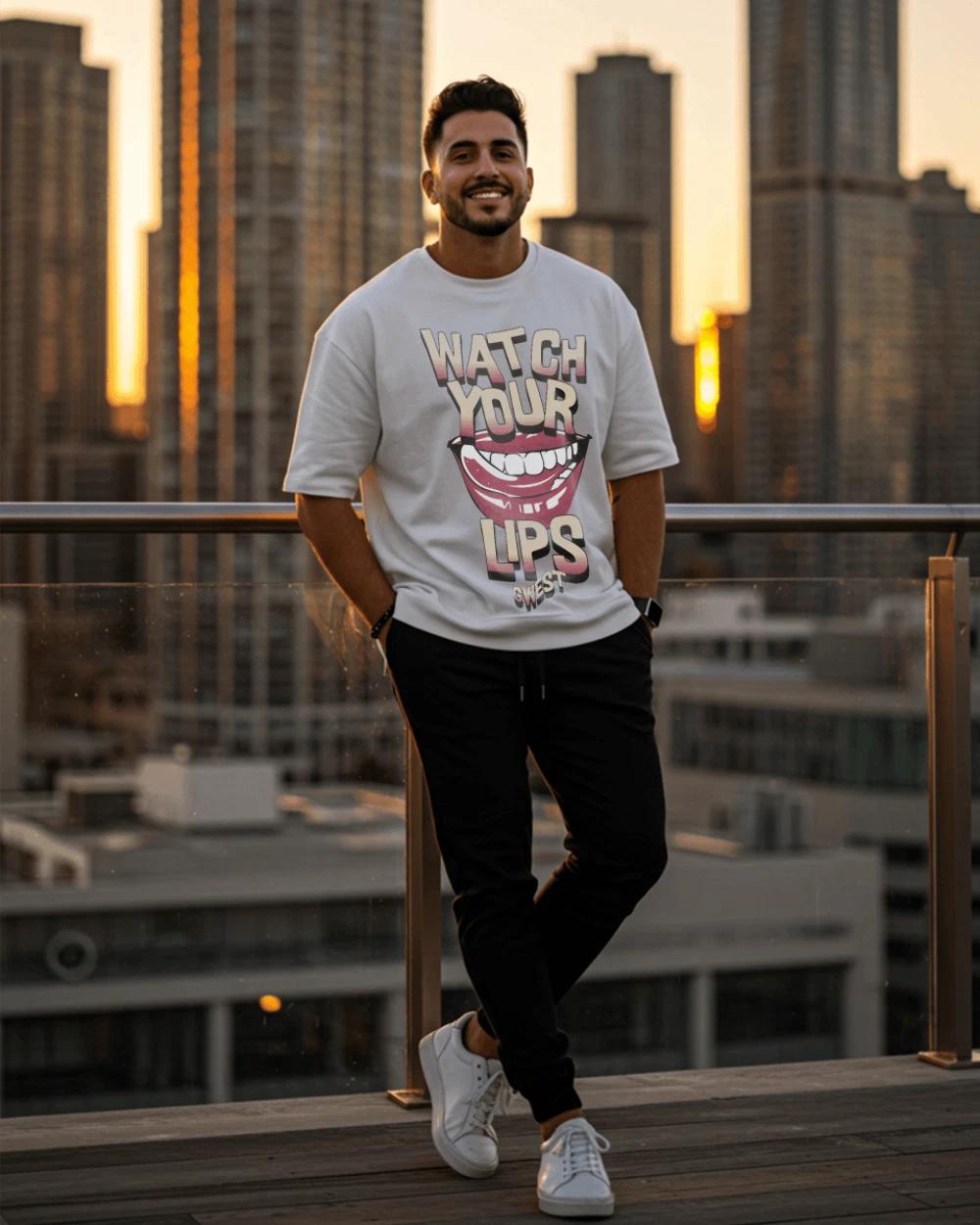 Watch Your Lips Oversized T-Shirt S
