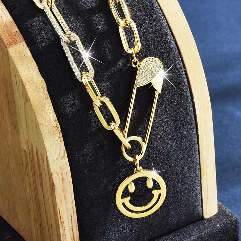 

Steel Titanium Trendy Fall Necklace Featuring Unique Smiley Face Pendant For Outfits Elegant золотой